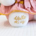 Miniatura Pluszowa Hello Kitty 30 cm – Różowo-Złota Sukienka, Kolekcjonerska Maskotka